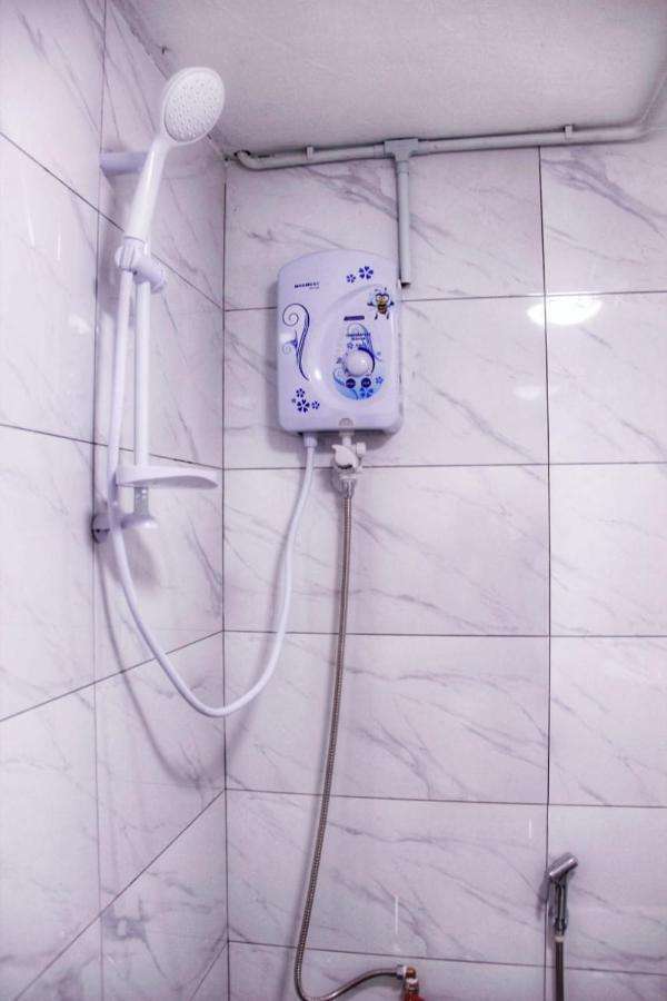 246Housecafe Pansiyon George Town Dış mekan fotoğraf